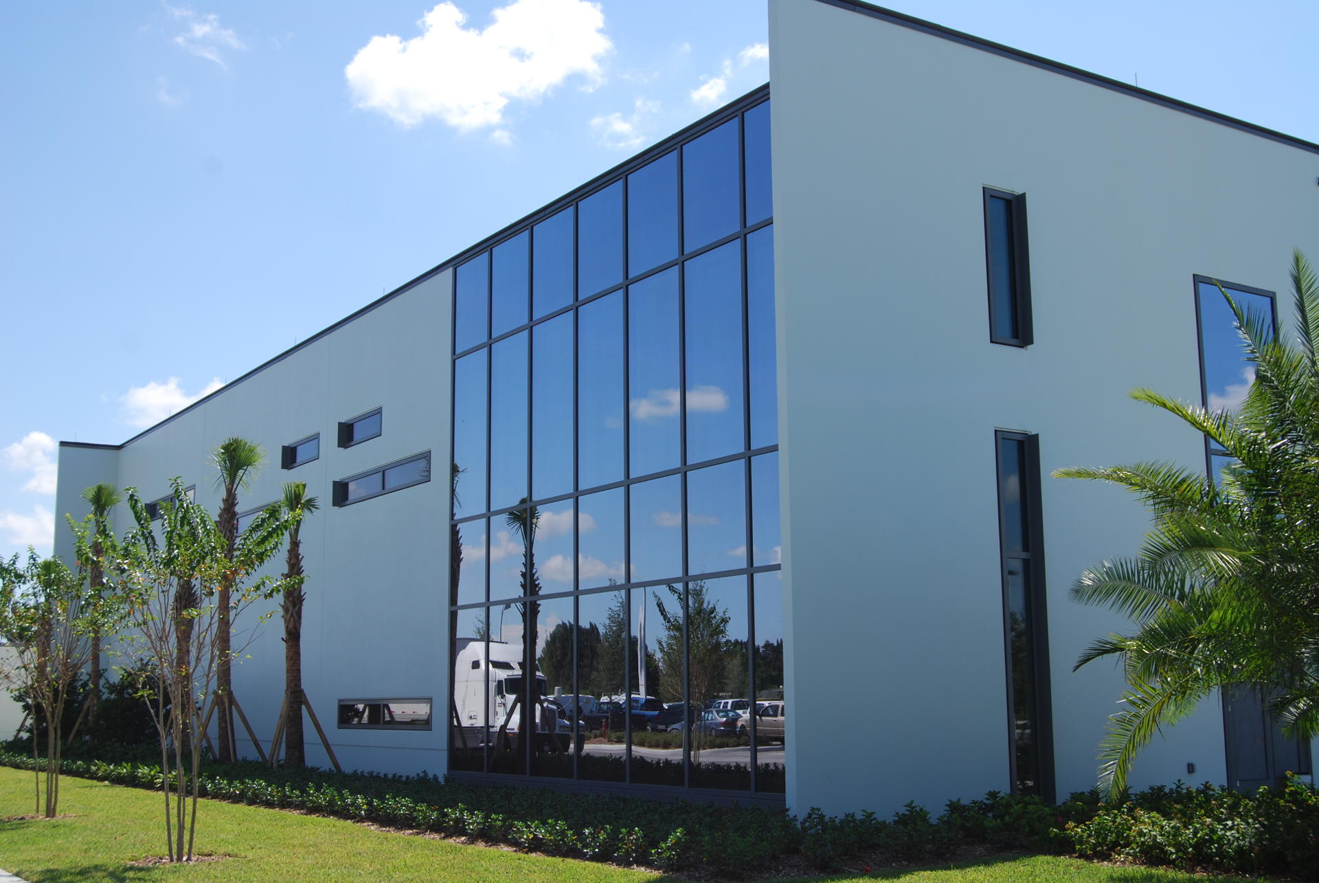 commercial construction general contractor straticon